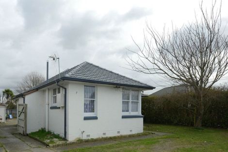 Photo of property in 7 Ealing Street, Northcote, Christchurch, 8052