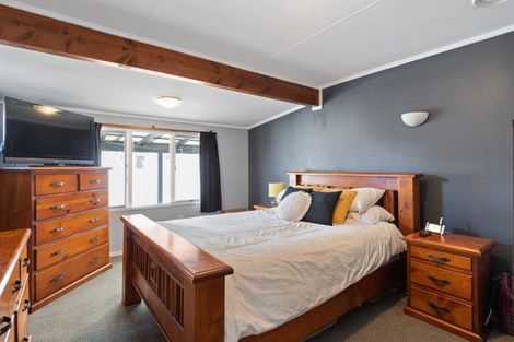 Photo of property in 453 Kahikatea Drive, Dinsdale, Hamilton, 3204