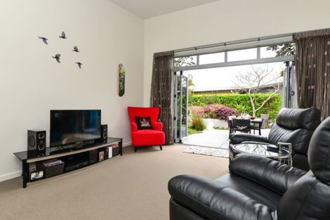 Photo of property in 64 Palliser Drive, Huntington, Hamilton, 3210