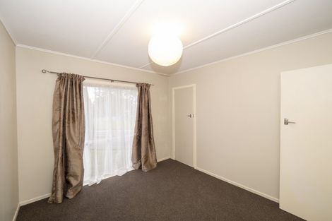 Photo of property in 15 Wavell Crescent, Lansdowne, Masterton, 5810