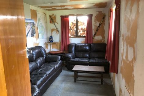 Photo of property in 109 Princes Street, Waikari, 7420