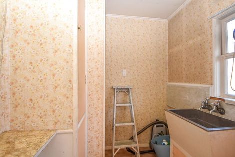 Photo of property in 27 Taverner Street, Carterton, 5713