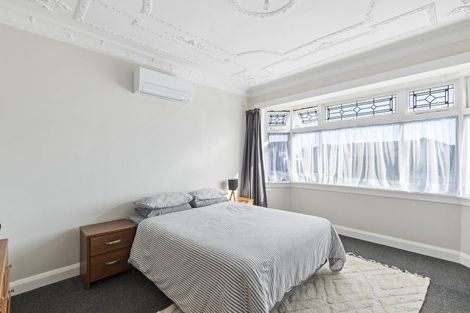 Photo of property in 389 Carrington Street, Upper Vogeltown, New Plymouth, 4310