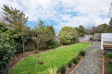 Photo of property in 17 Martin Street, Monaco, Nelson, 7011