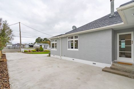 Photo of property in 382 High Street South, Carterton, 5713