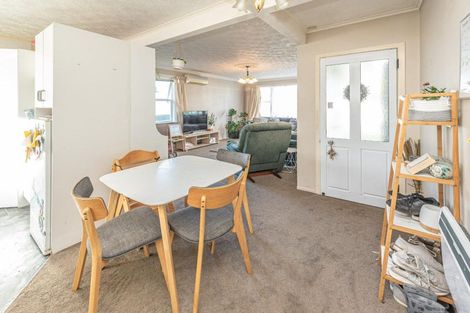 Photo of property in 1 Hodge Place, Aramoho, Whanganui, 4500