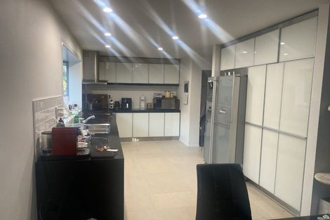 Photo of property in 214 Major Hornbrook Road, Mount Pleasant, Christchurch, 8081