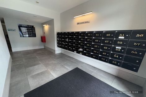 Photo of property in Urbane Apartments, 32/29 Webb Street, Mount Cook, Wellington, 6011