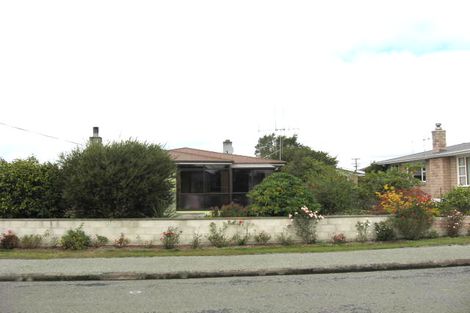 Photo of property in 1 Parsonage Road, Waimate, 7924