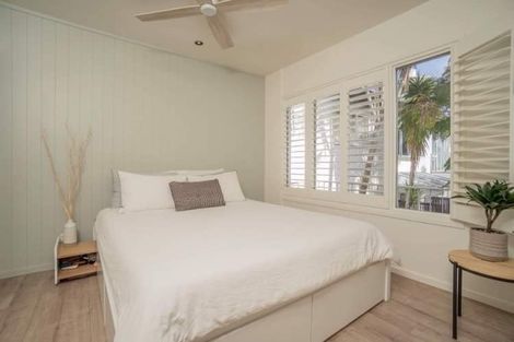 Photo of property in 1/72l Kitchener Road, Milford, Auckland, 0620