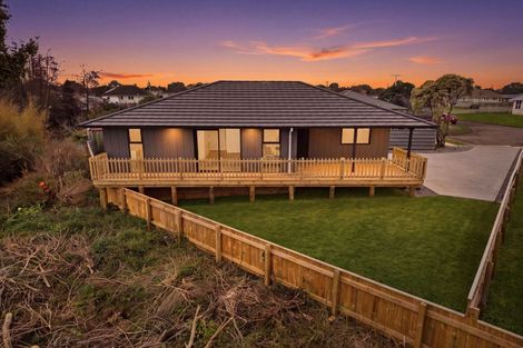 Photo of property in 8 Tui Place, Gonville, Wanganui, 4501