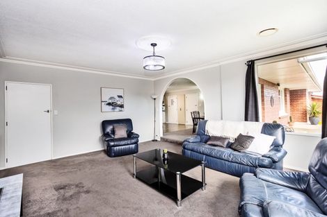 Photo of property in 1 Manapouri Street, Strathern, Invercargill, 9812