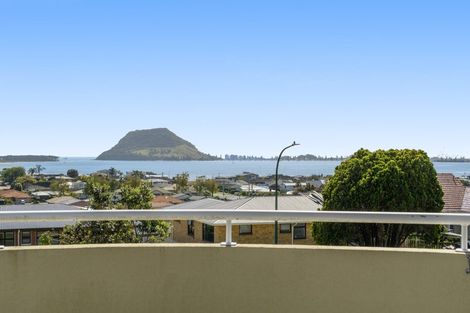 Photo of property in 24 Tirinui Crest Road, Otumoetai, Tauranga, 3110