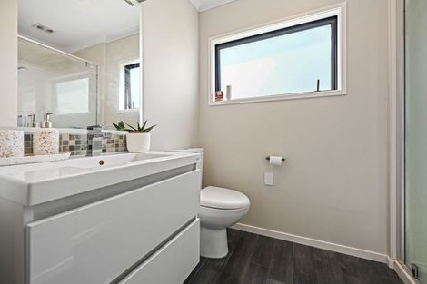 Photo of property in 10/13 Beale Street, Hamilton East, Hamilton, 3216