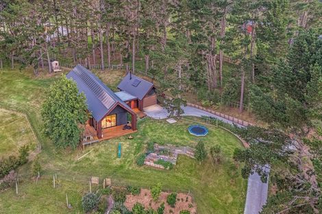 Photo of property in 24a Christian Road, Swanson, Auckland, 0614