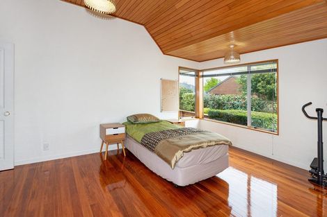 Photo of property in 54 Apsley Drive, Avonhead, Christchurch, 8042