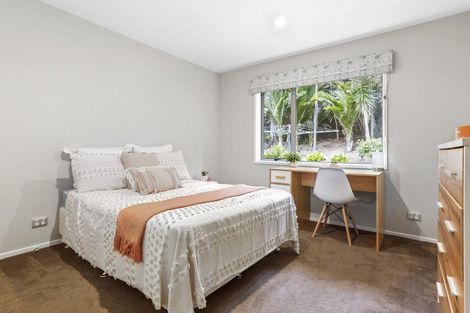 Photo of property in 20 Bendalls Lane, Oratia, Auckland, 0604