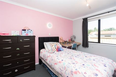 Photo of property in 42 Montgomery Crescent, Bader, Hamilton, 3206