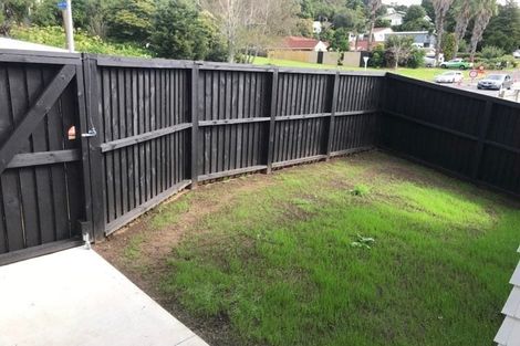 Photo of property in 1 Danden Way, Pukekohe, 2120
