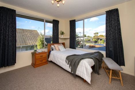 Photo of property in 56 Effingham Street, North New Brighton, Christchurch, 8083