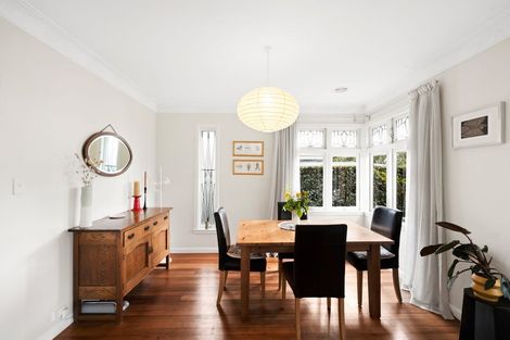 Photo of property in 27 Nixon Street, Hamilton East, Hamilton, 3216