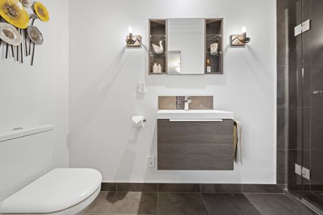 Photo of property in 11 Revell Court, Pukekohe, 2120