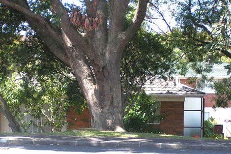 Photo of property in 1/205 Forrest Hill Road, Forrest Hill, Auckland, 0620