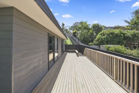 Photo of property in 96 Brian Crescent, Stanmore Bay, Whangaparaoa, 0932