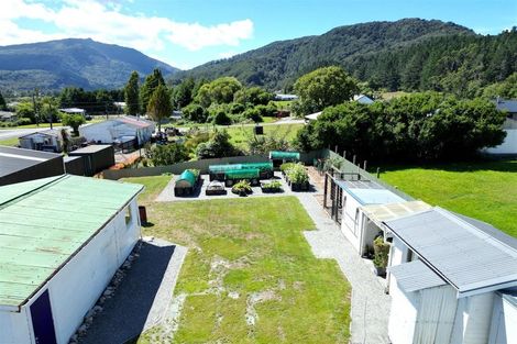 Photo of property in 21 Ohau Street, Dobson, Greymouth, 7805