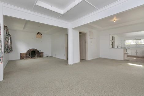 Photo of property in 692 Beach Road, Browns Bay, Auckland, 0630