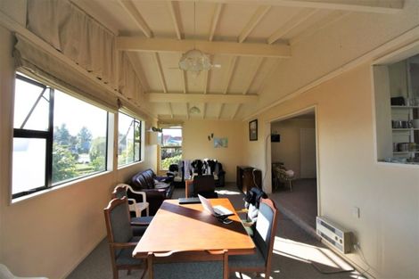 Photo of property in 27 Howden Street, Te Anau, 9600