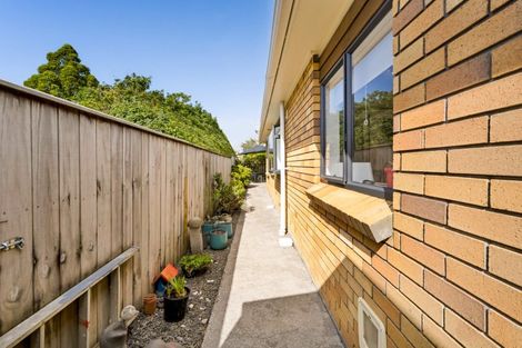 Photo of property in 35a Tukapa Street, Westown, New Plymouth, 4310