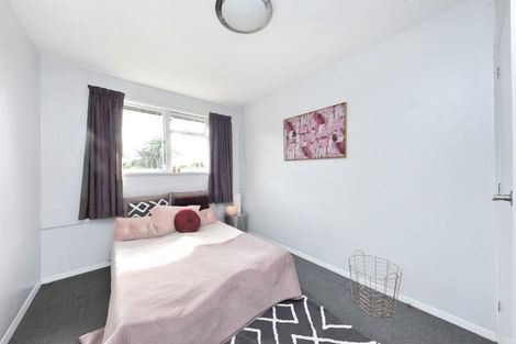 Photo of property in 35 Flay Crescent, Burnside, Christchurch, 8053