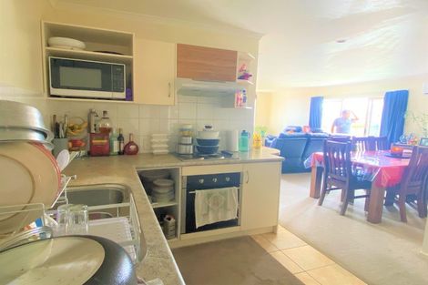 Photo of property in 5 Shah Lane, Mangere, Auckland, 2022