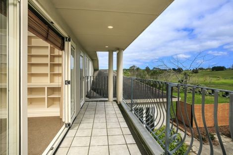 Photo of property in 246 State Highway 16, Kumeu, 0892
