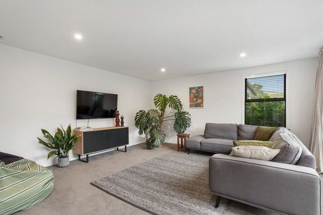 Photo of property in 4 Caro Lane, Cracroft, Christchurch, 8022