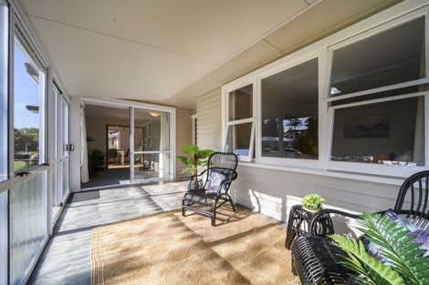 Photo of property in 6 Ruha Street, West End, Palmerston North, 4412