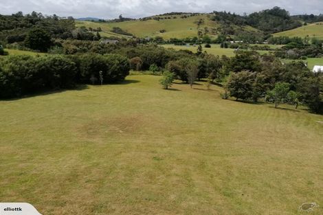 Photo of property in 17 Tikitiki Lane, Russell, 0272