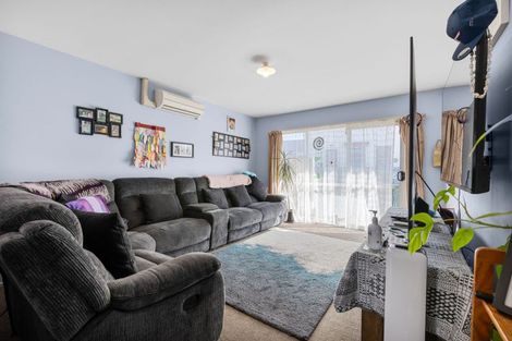 Photo of property in 2/426 Worcester Street, Linwood, Christchurch, 8011