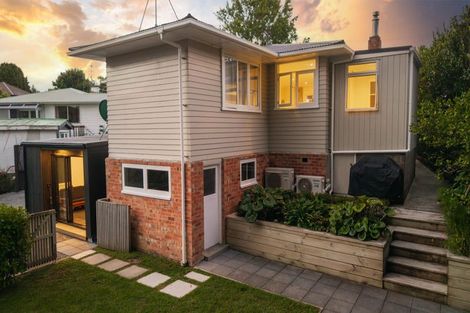 Photo of property in 17 Poto Street, Te Atatu South, Auckland, 0610