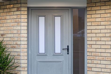 Photo of property in 24 Hollinger Place, Nawton, Hamilton, 3200