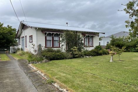 Photo of property in 19 Tavistock Road, Waipukurau, 4200