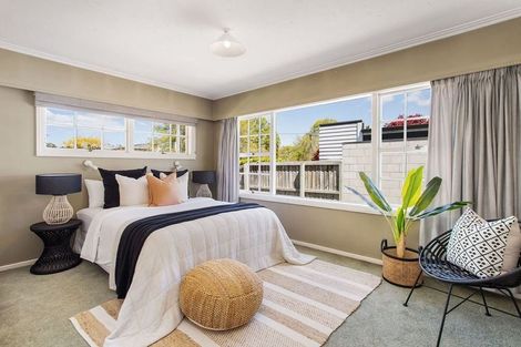 Photo of property in 33 Church Lane, Merivale, Christchurch, 8014