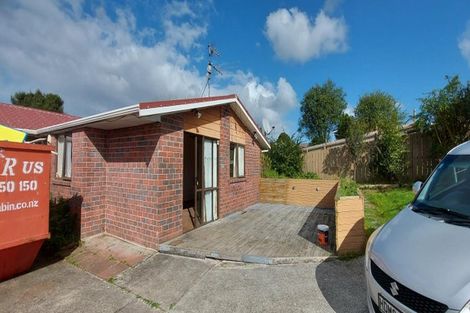 Photo of property in 13 Muriel Place, Ranui, Auckland, 0612
