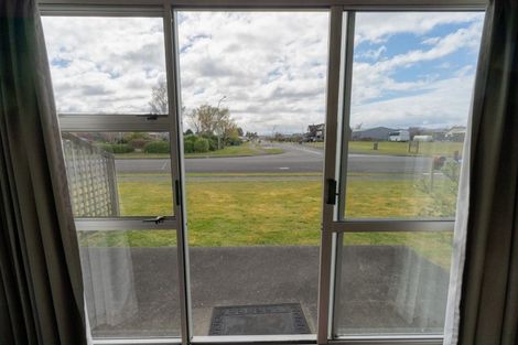 Photo of property in 14 Pop Andrew Drive, Te Anau, 9600