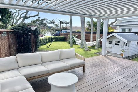 Photo of property in 1/27 Motuora Road, Manly, Whangaparaoa, 0930