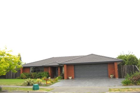 Photo of property in 8 Mahuri Street, Parklands, Christchurch, 8083