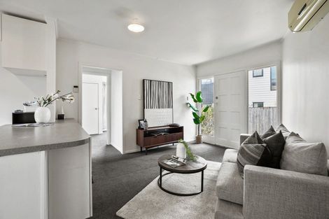 Photo of property in 1/54 May Street, Hamilton East, Hamilton, 3216