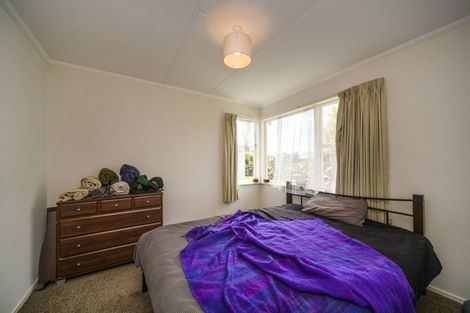 Photo of property in 123 Ruamahanga Crescent, Terrace End, Palmerston North, 4410