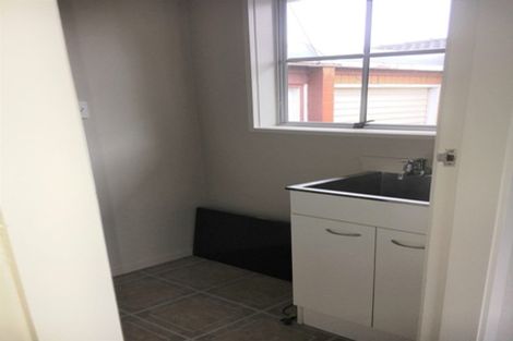 Photo of property in 18 Inverness Avenue, Hamilton East, Hamilton, 3216